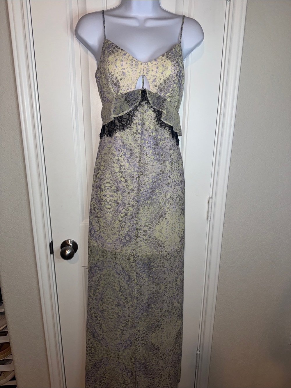Spaghetti Strap Cutout fairy Maxi Dress in  Yellow lace‎ romantic coquette